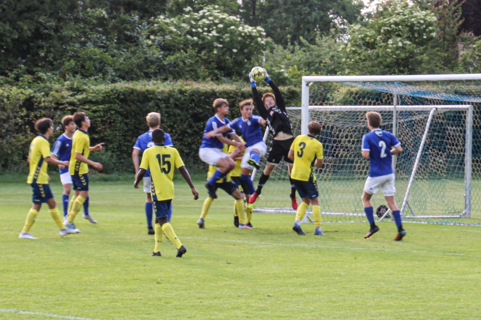 U17 målmand