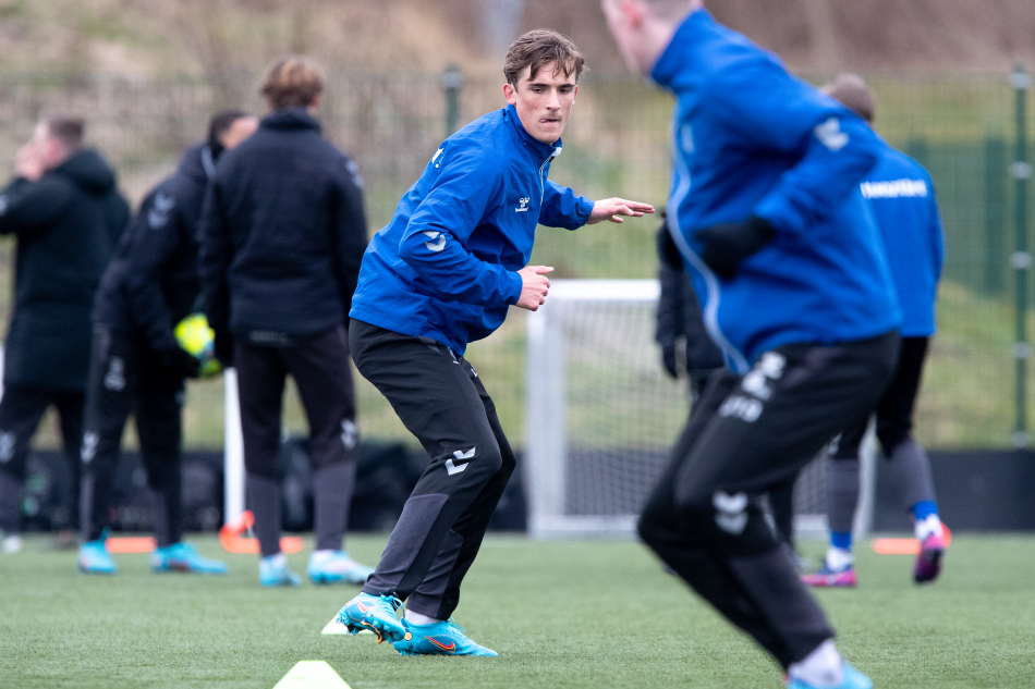 Christian Friedrich Det er et kæmpe skulderklap 3point.dk