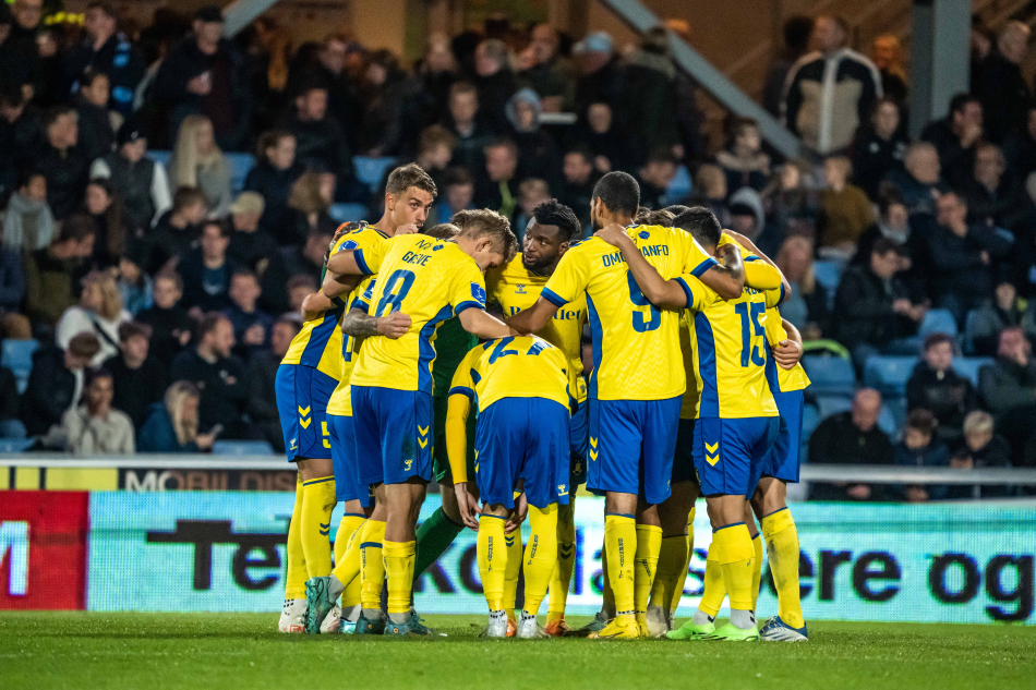 Brøndby Vandt Begivenhedsrig Kamp Med 3-2 Ude Mod Randers | 3point.dk